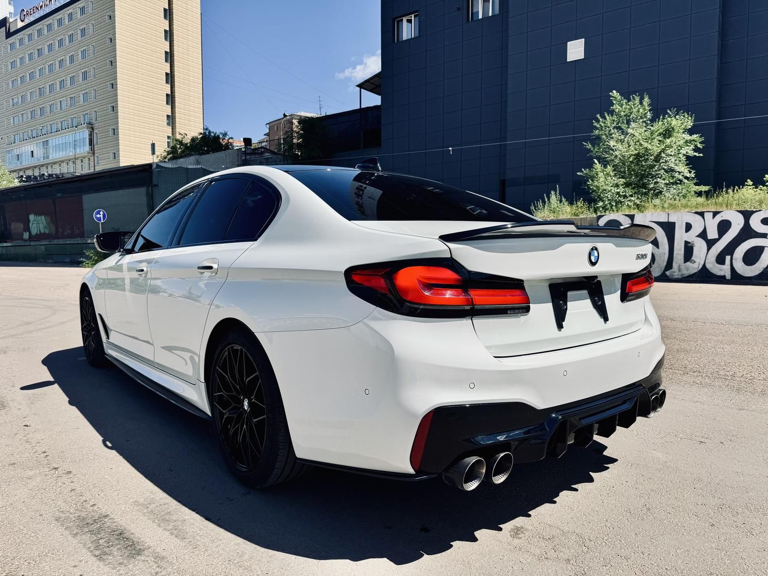 BMW 5-Series, 2017
