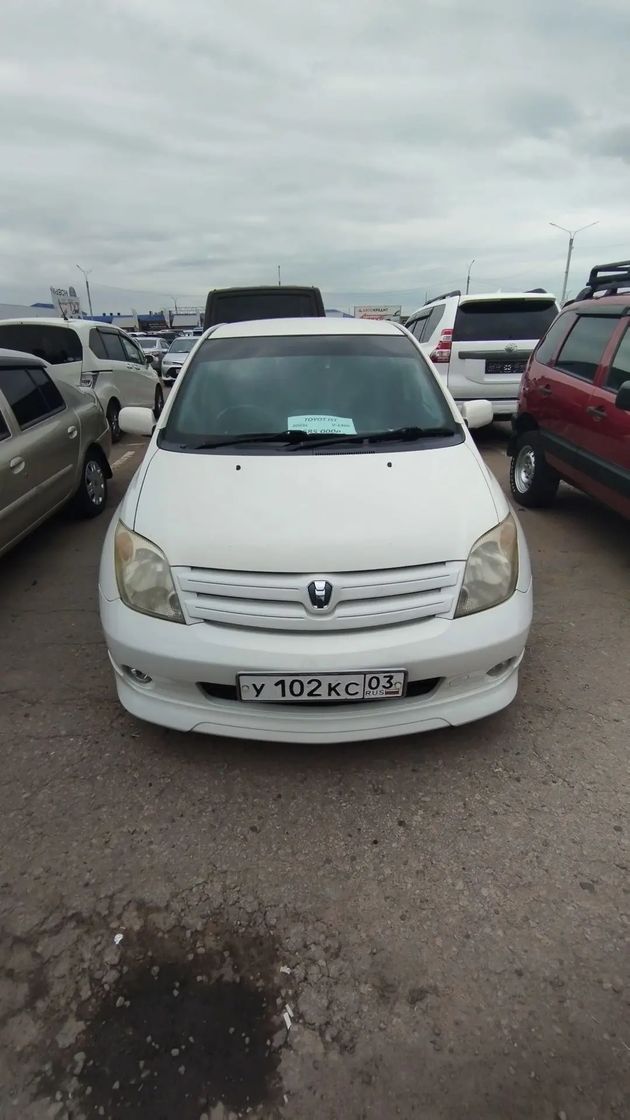 Toyota ist, 2003