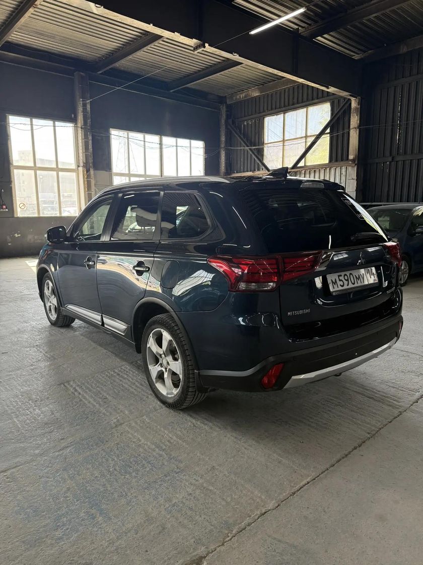 Mitsubishi Outlander, 2018