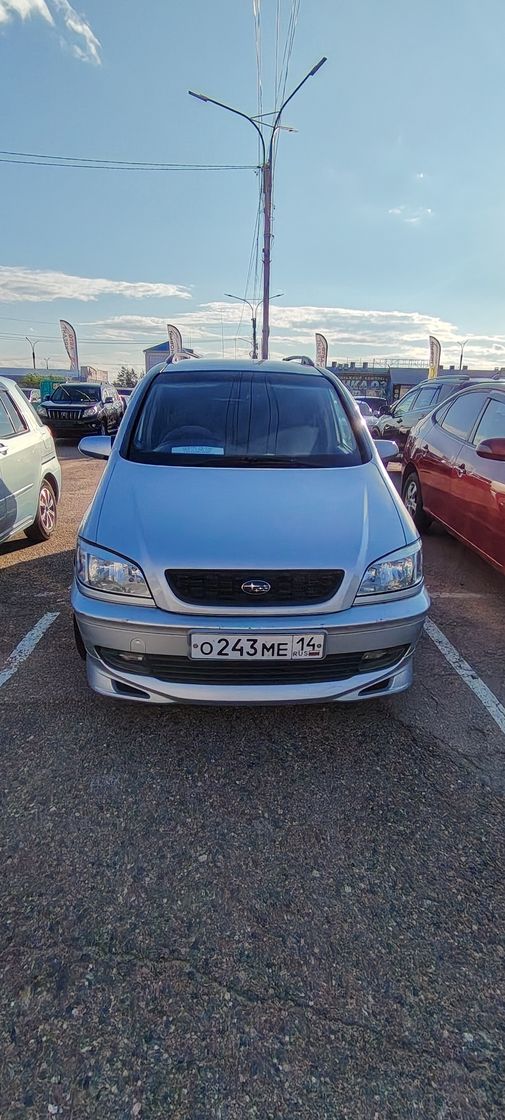 Subaru Traviq, 2003