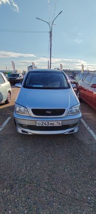 Subaru Traviq, 2003