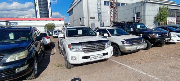 Toyota Land Cruiser, 2013