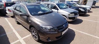 Toyota Corolla Fielder, 2011