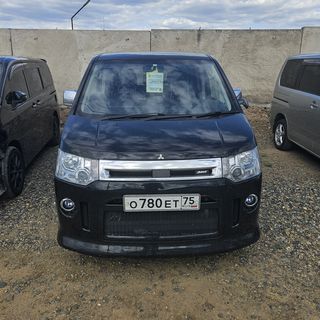 Mitsubishi Delica D:5, 2013