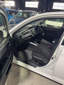 Toyota Corolla Fielder, 2012