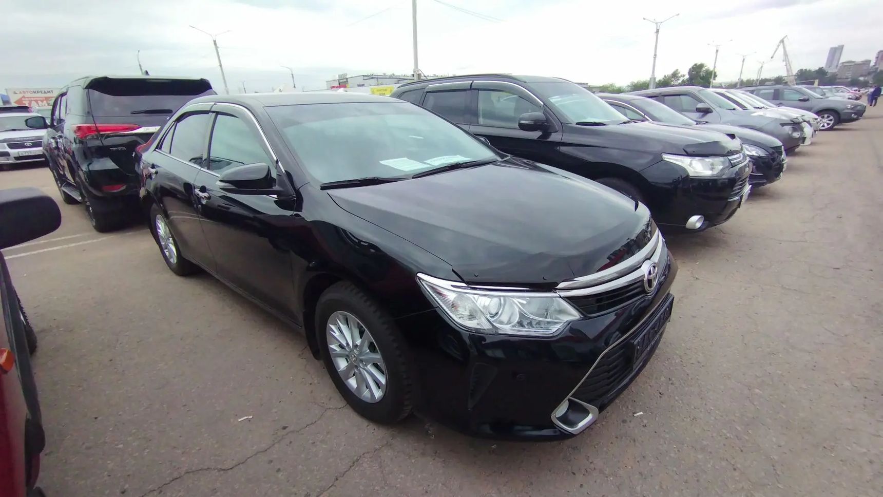 Toyota Camry, 2017