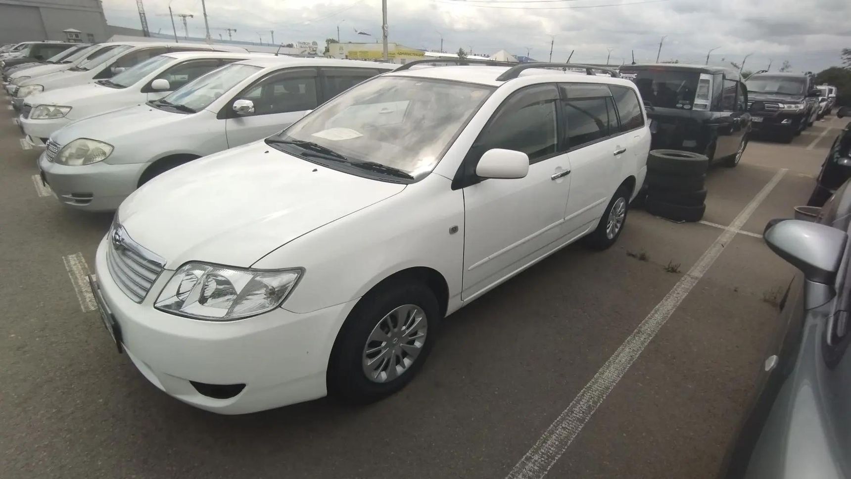 Toyota Corolla Fielder, 2005