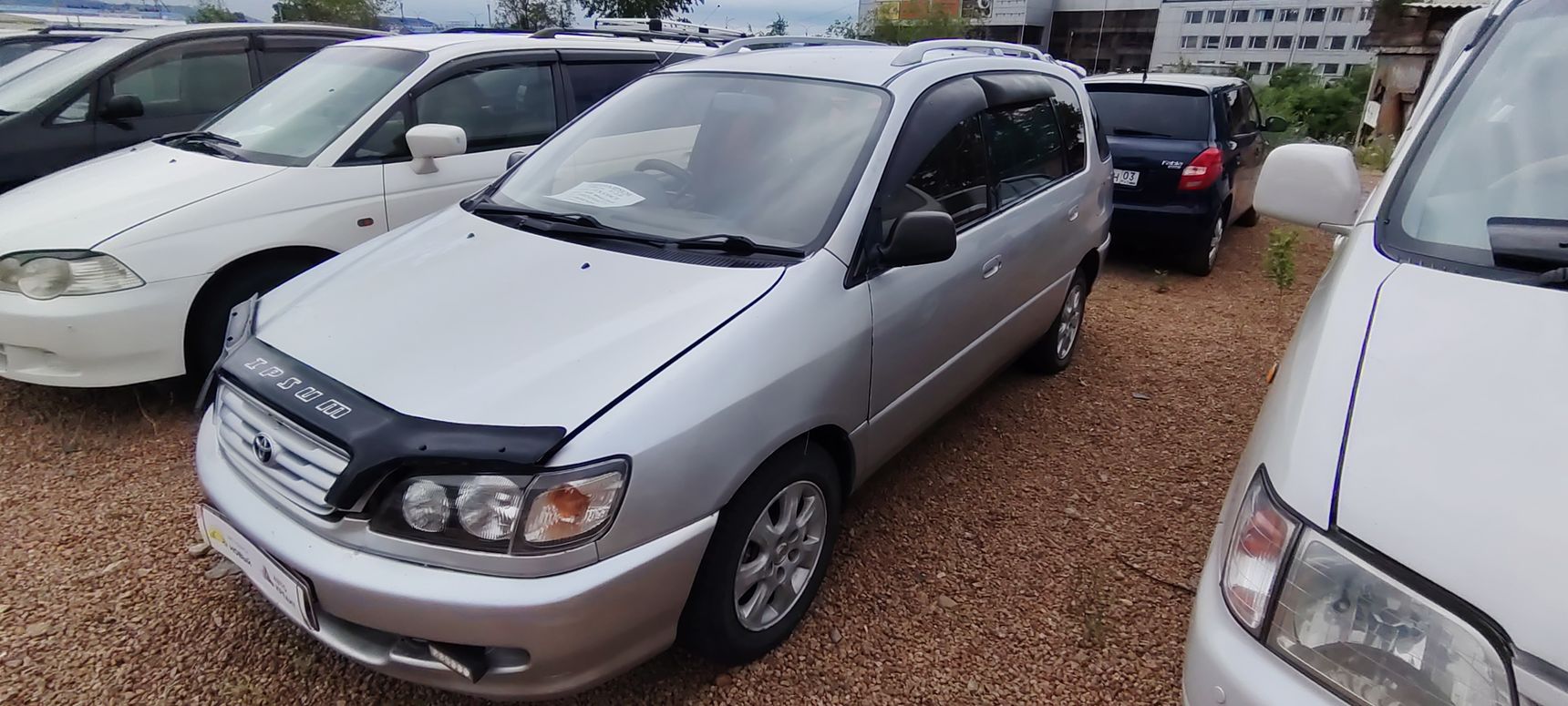 Toyota Ipsum, 1998