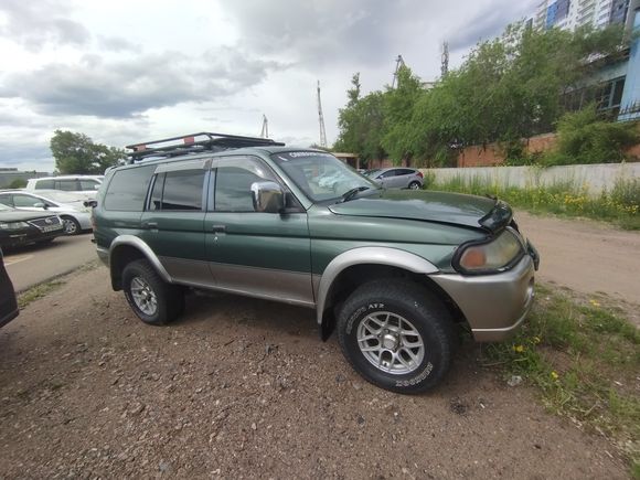 Mitsubishi Pajero, 1996