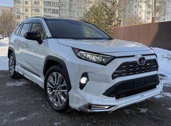Toyota RAV4, 2021