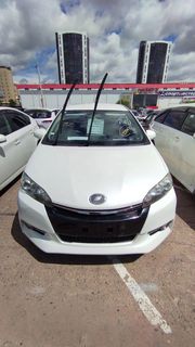 Toyota Wish, 2015