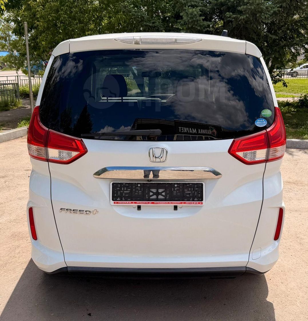 Honda Freed+, 2017