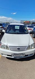 Toyota Gaia, 2000