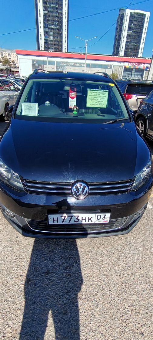 Volkswagen Touran, 2012