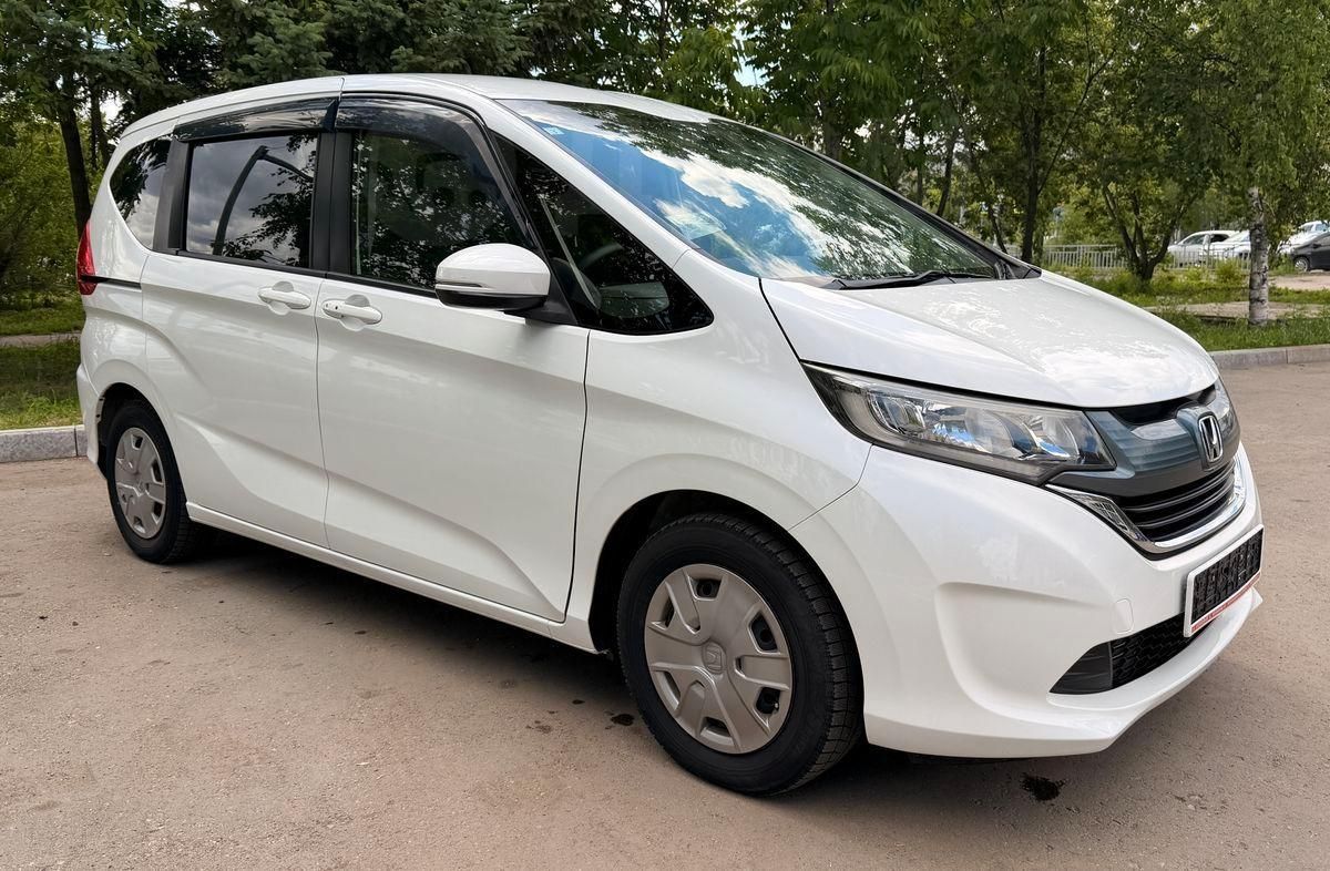 Honda Freed+, 2017