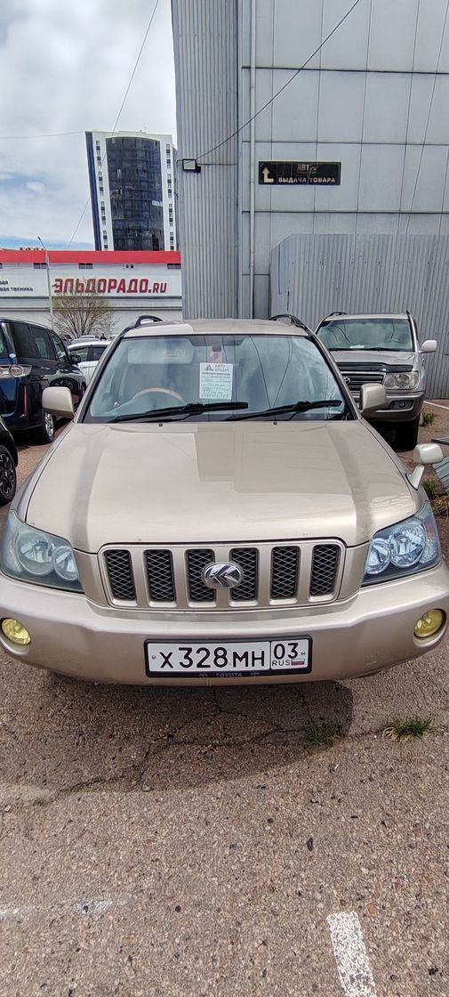 Toyota Kluger, 2001