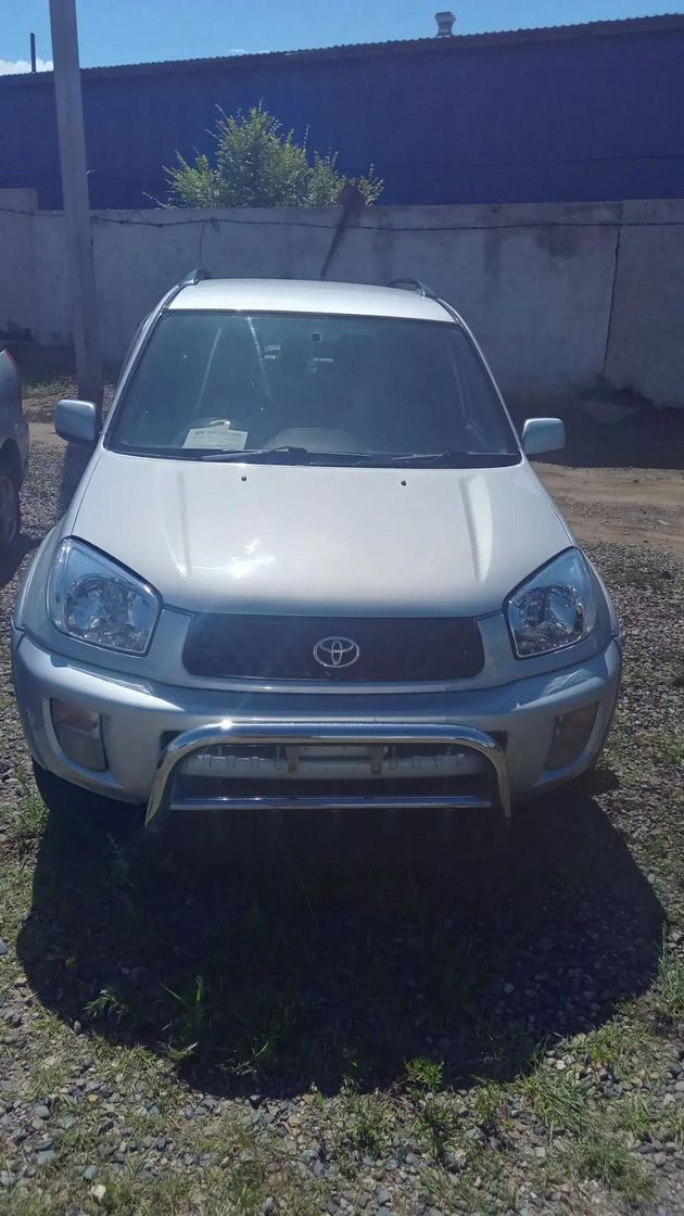 Toyota RAV4, 2000