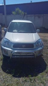 Toyota RAV4, 2000
