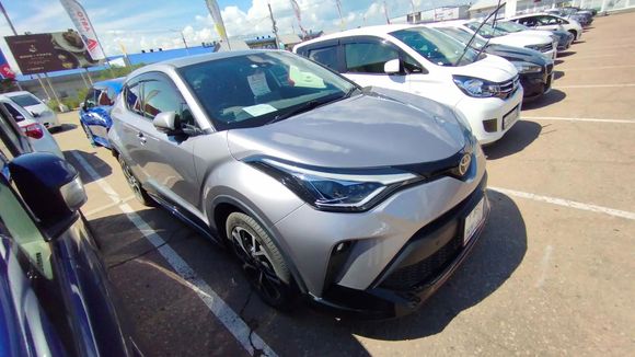 Toyota C-HR, 2020