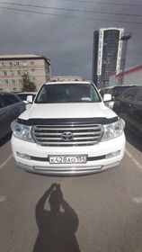 Toyota Land Cruiser, 2011