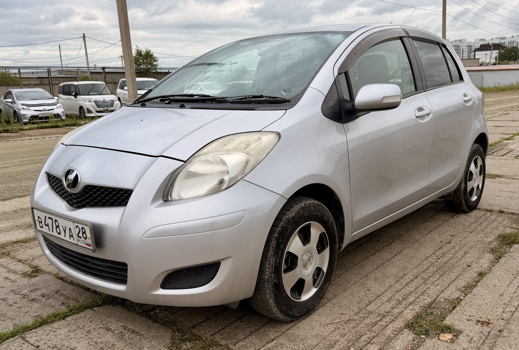 Toyota Vitz, 2009
