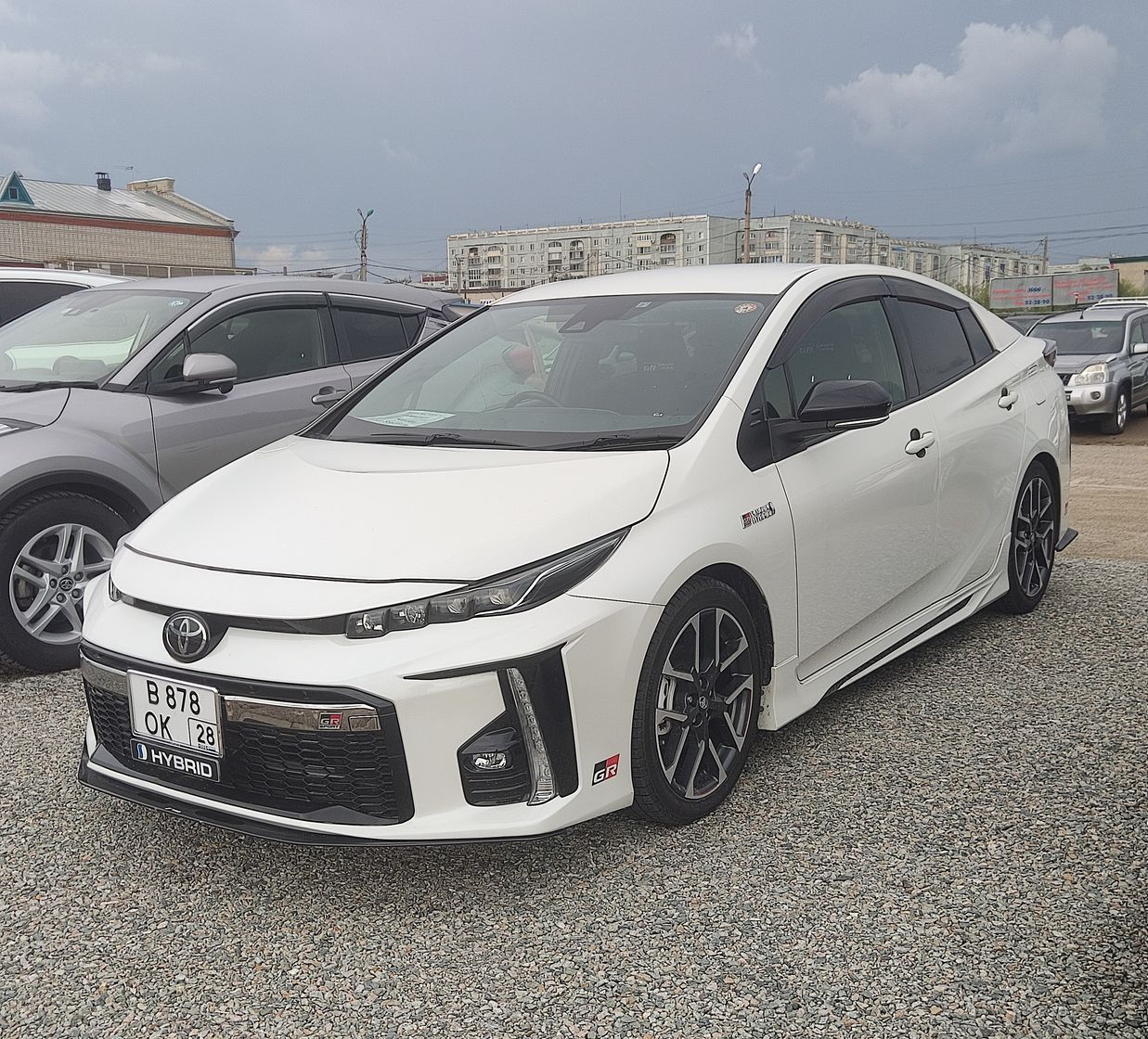 Toyota Prius PHV, 2019