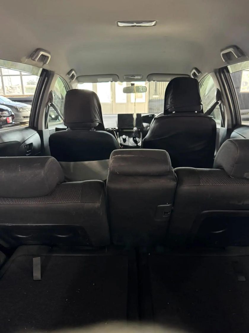 Toyota Wish, 2015