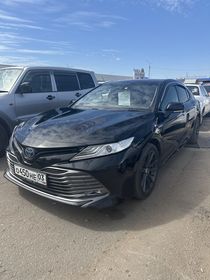 Toyota Camry, 2017