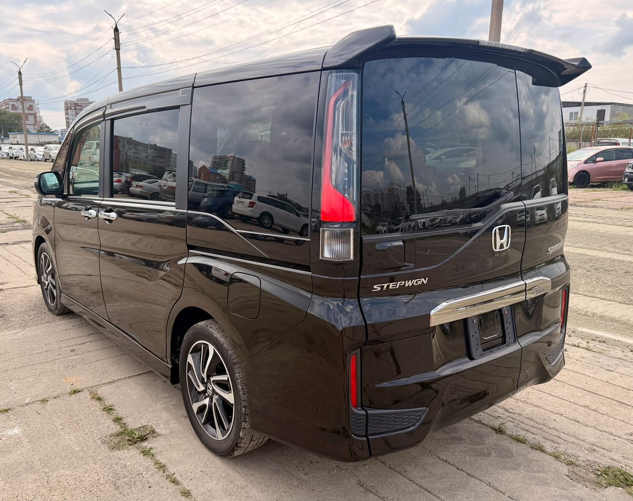 Honda Stepwgn, 2019