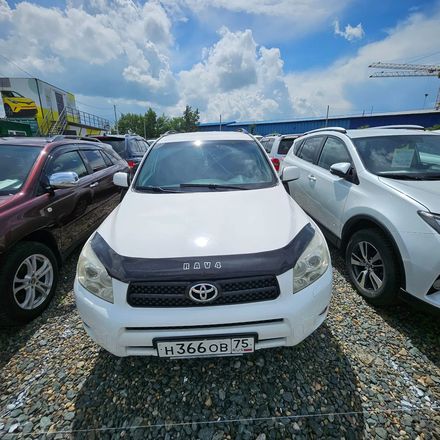 Toyota RAV4, 2006