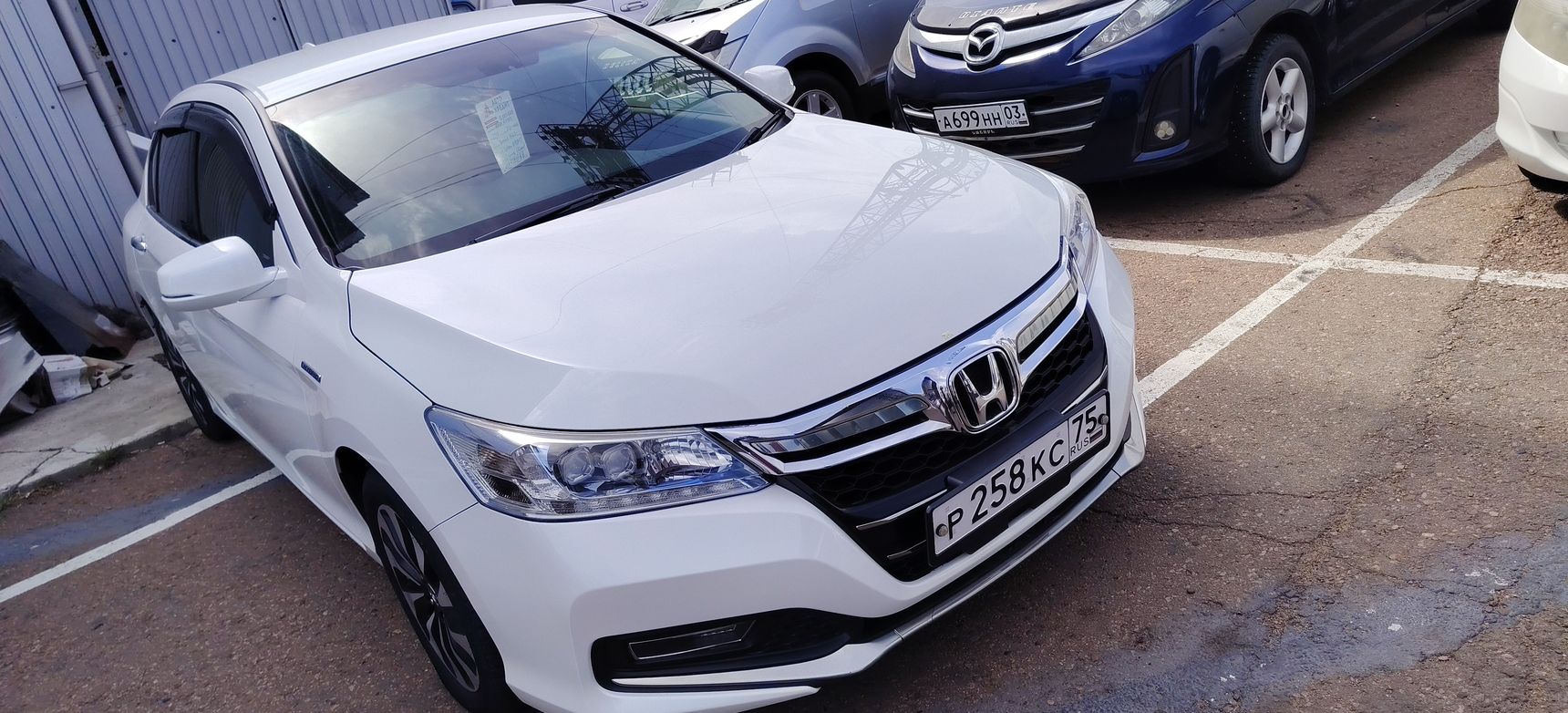 Honda Accord Hybrid, 2013