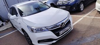 Honda Accord Hybrid, 2013