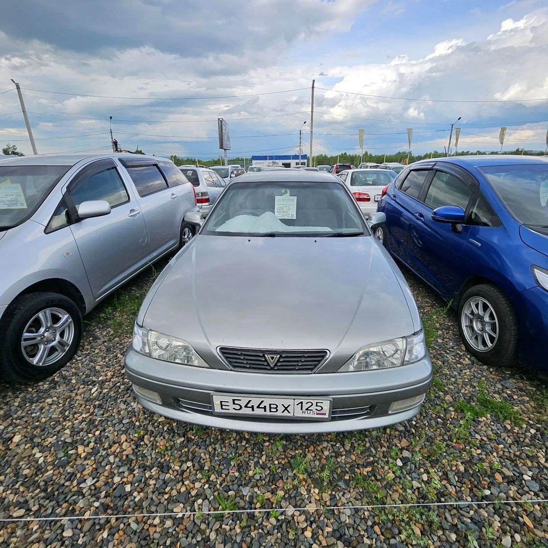 Toyota Vista, 1997
