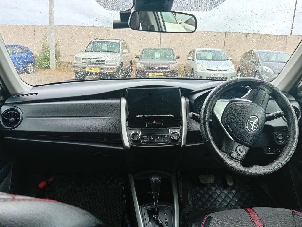 Toyota Corolla Fielder, 2018