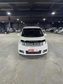 Toyota Freed Spike, 2014