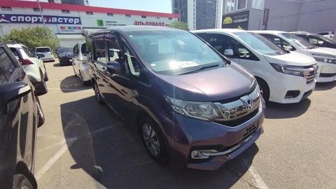Honda Stepwgn, 2017