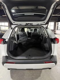 Toyota RAV4, 2025