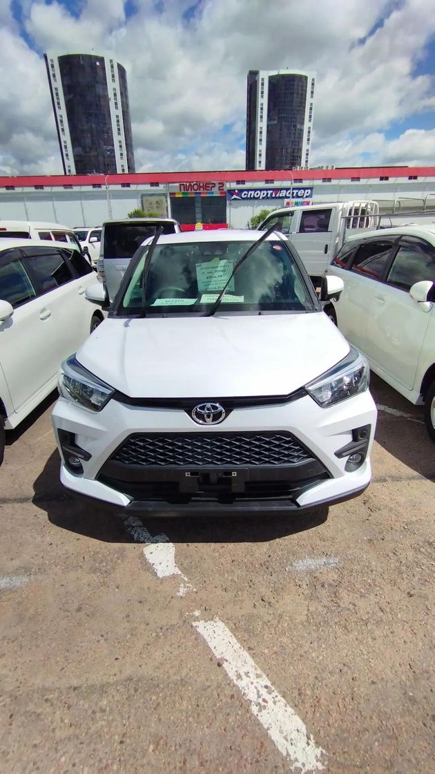 Toyota Wish, 2012