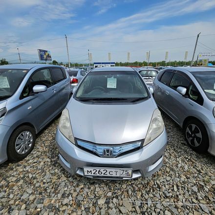 Honda Fit Shuttle, 2012