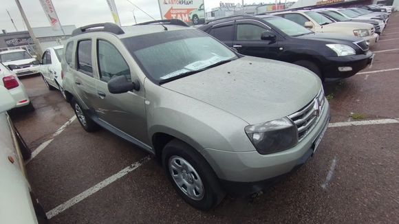 Renault Duster, 2014