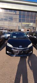 Toyota Wish, 2013