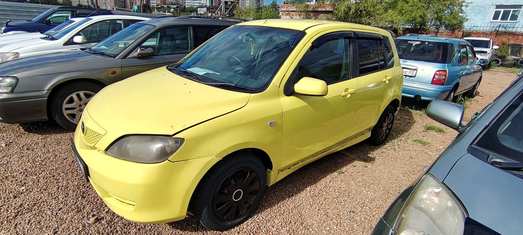 Mazda Demio, 2003