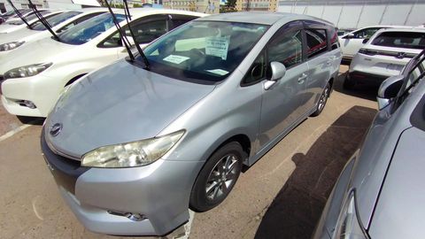 Toyota Wish, 2012