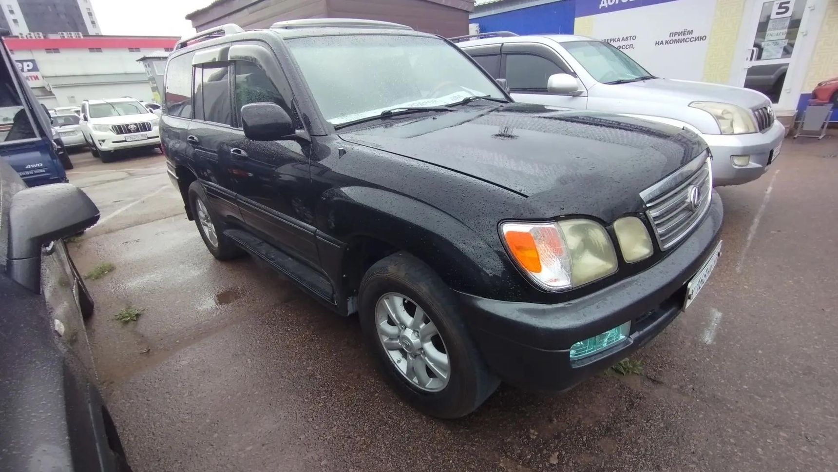 Lexus LX470, 2004