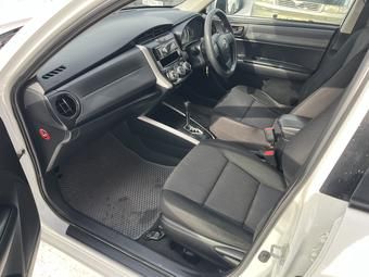 Toyota Corolla Fielder, 2012