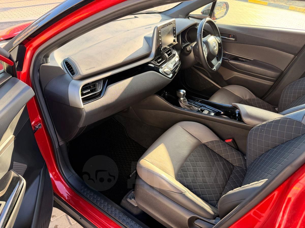 Toyota C-HR, 2020