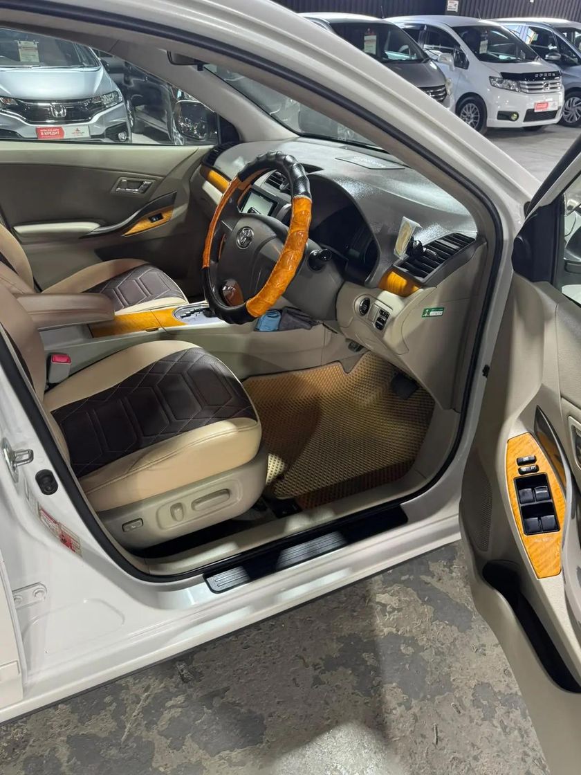 Toyota Premio, 2008