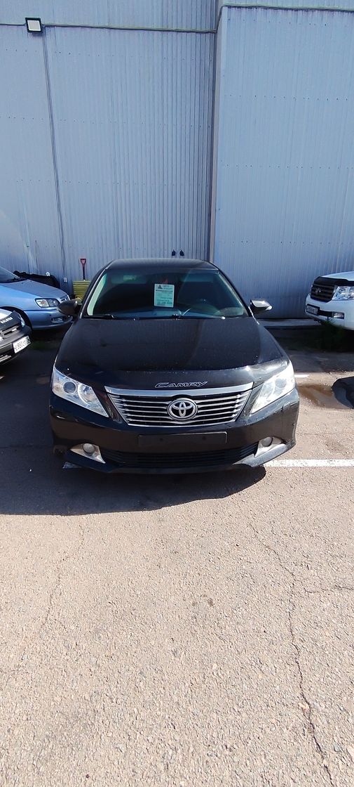 Toyota Camry, 2013