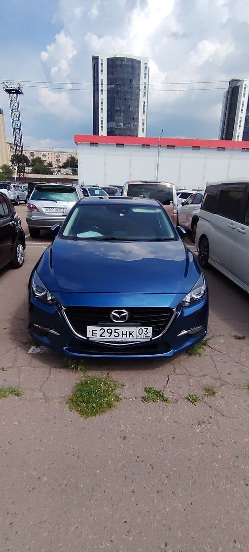 Mazda Axela, 2016