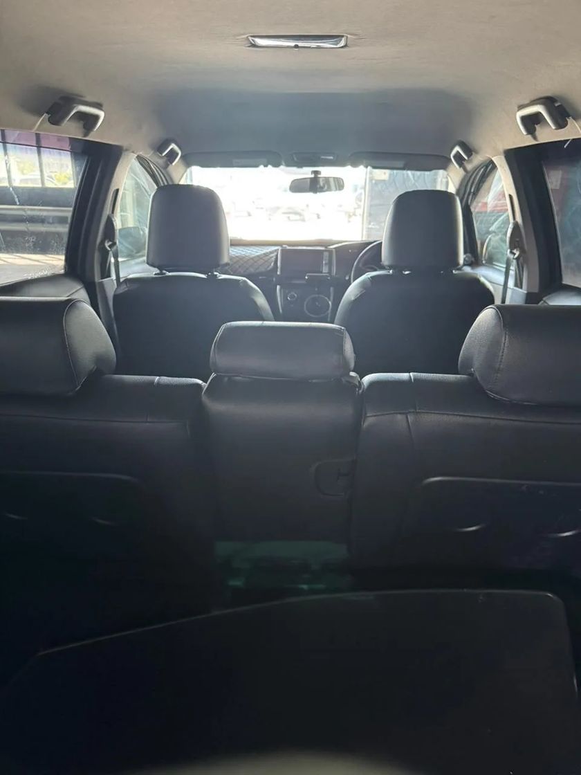 Toyota Wish, 2011